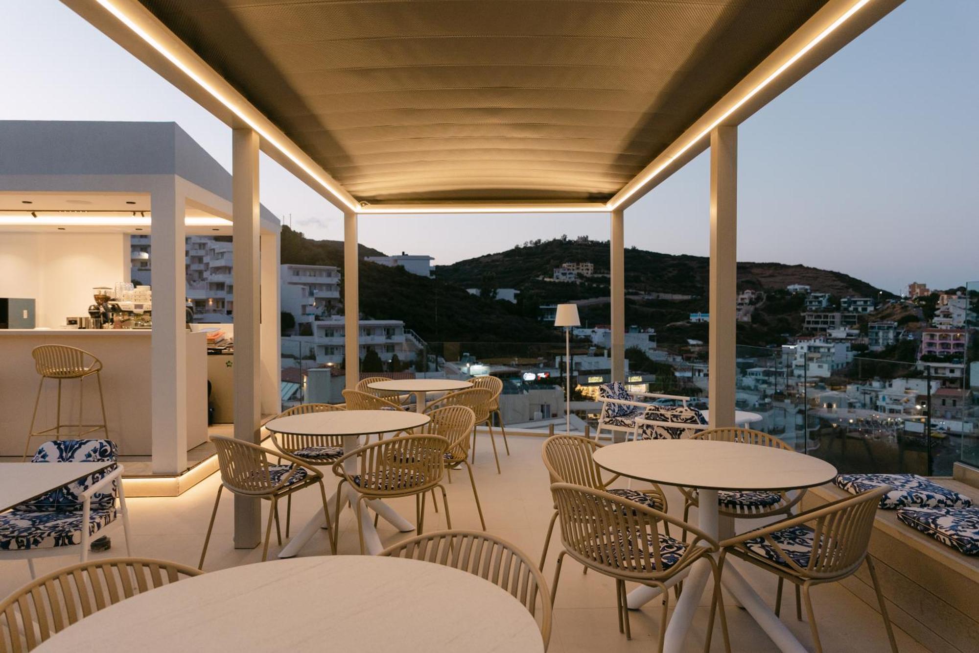 Bali  Golden Luxury Suites מראה חיצוני תמונה